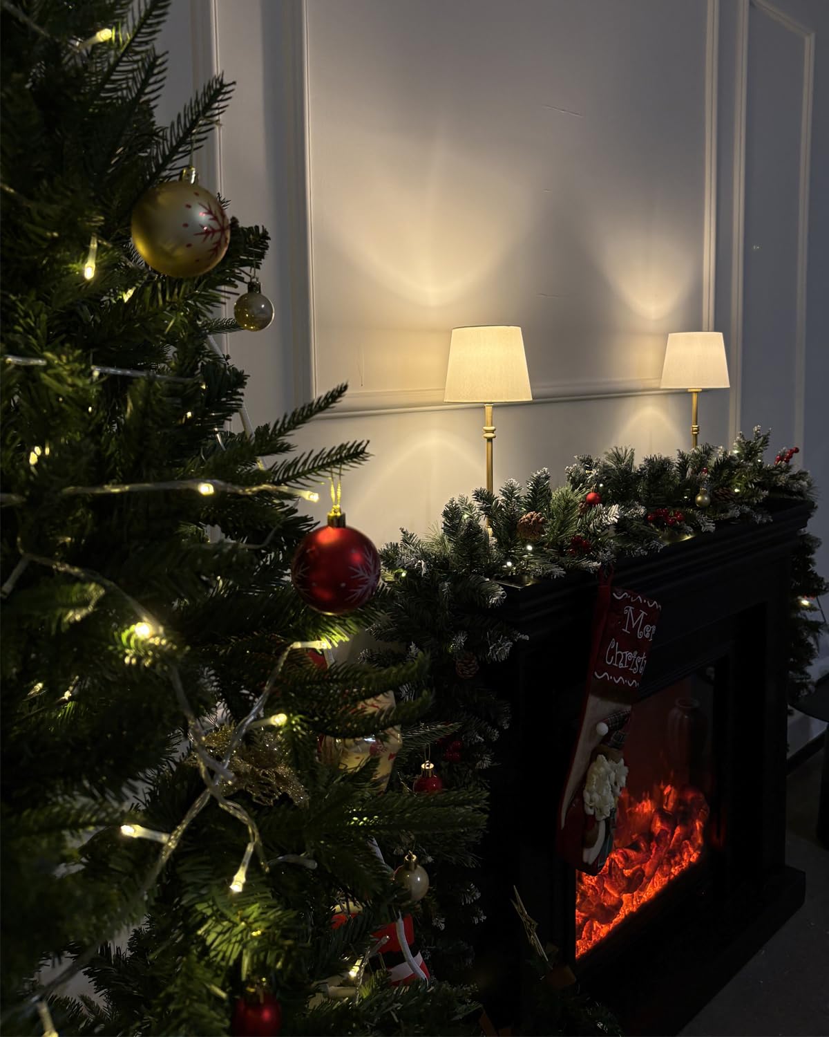 ONEWISH lamp suitable for indoor and outdoor use