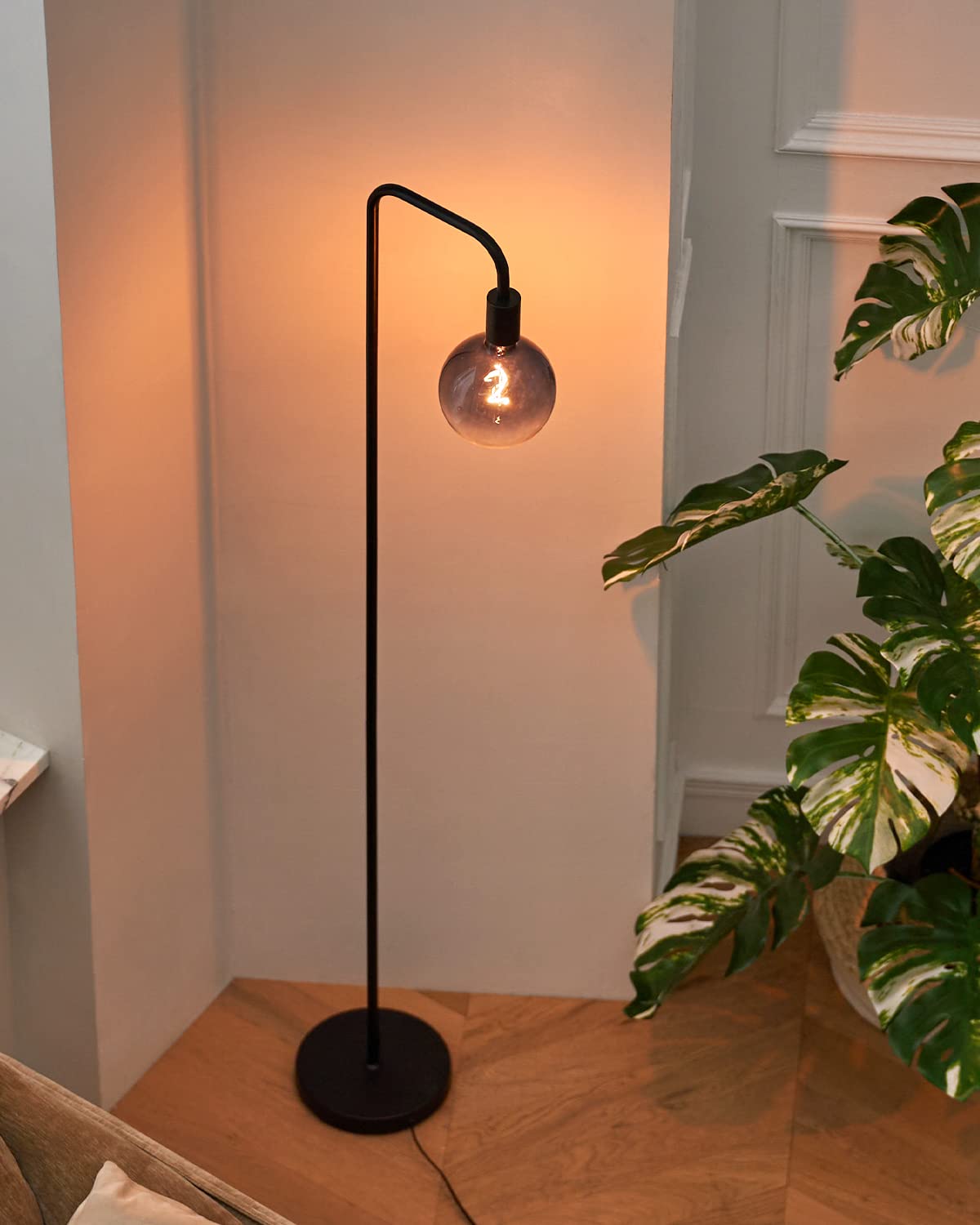 ONEWISH floor lamp placed in living room side view for ambient lighting