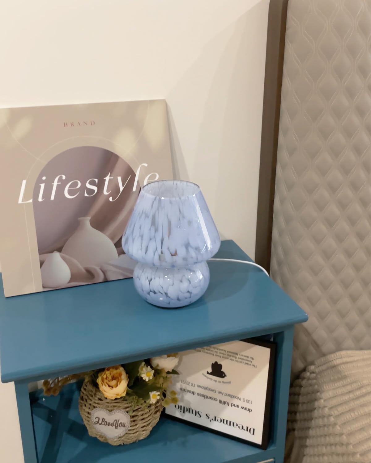 ONEWISH living room display adds subtle glow and charm