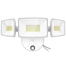 Onforu 80W dusk-to-dawn flood light exterior provides reliable night-time illumination