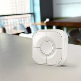 Onvis Smart Button displays Thread and Bluetooth connectivity options
