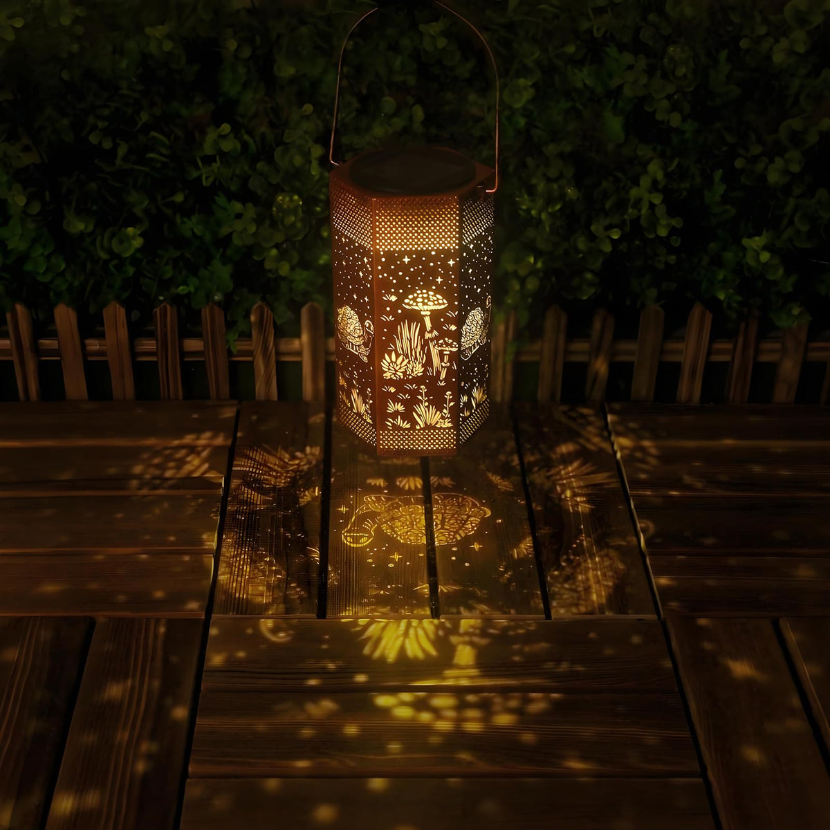 Opjoy turtles garden decor adds warm glow to steps.
