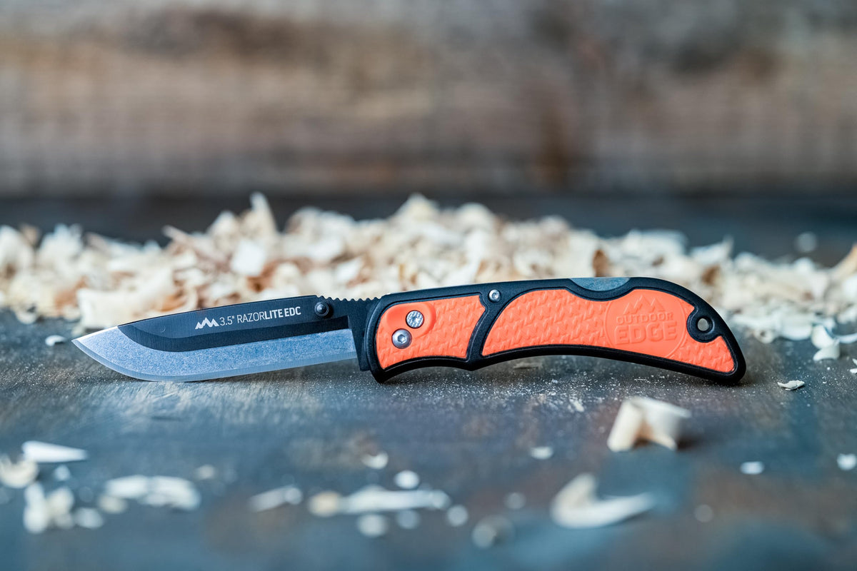 OUTDOOR EDGE RazorLite EDC compact 3.5-inch blade for everyday tasks
