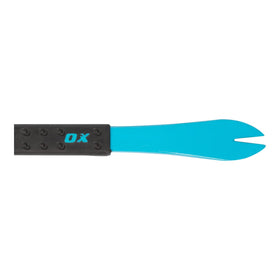 OX Tools durable crowbar tool suits professional and DIY projects