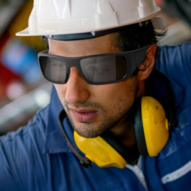 OXG multi-color options let you rotate styles while staying protected.