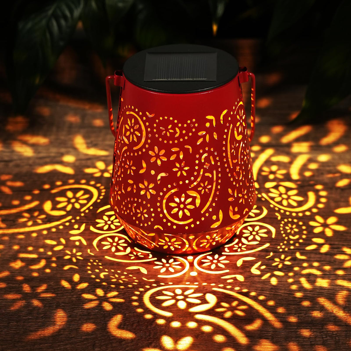 A thoughtful Mothers Day gift option for women who love outdoor spaces.