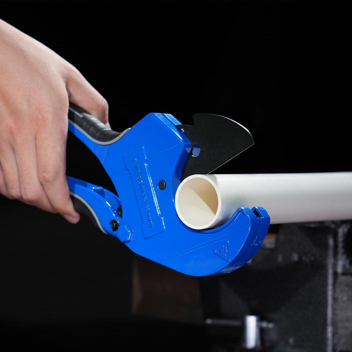 Pacmann packaged kit includes deburring tool for convenience