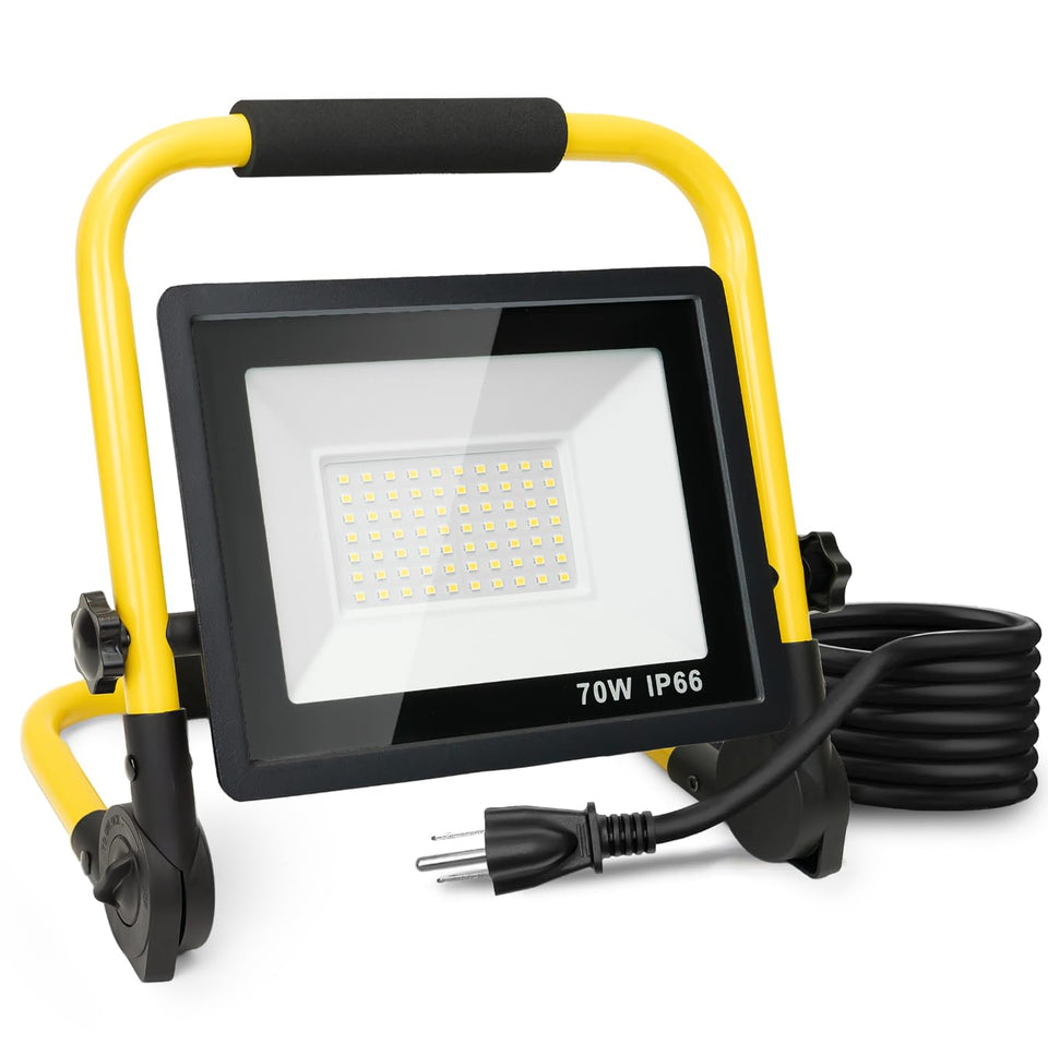 PACOLIT P LED work light in front view, high brightness for garage projects.