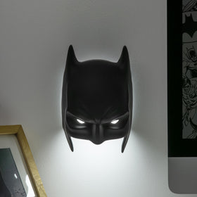 Paladone Batman Mask Light USB powered ease for versatile nightstands and desks.