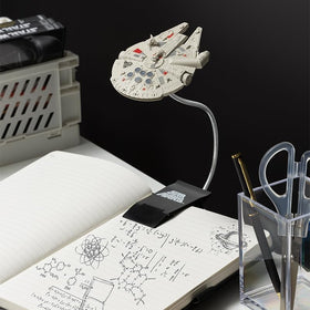 Paladone Millennium Falcon clip-on light offers three brightness modes.