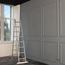 Pangda lightweight wood-like molding offers durable, easy-to-handle wall decor.