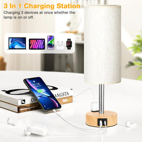 PartageiZ bedside lamps show USB-C and USB-A ports for device charging.