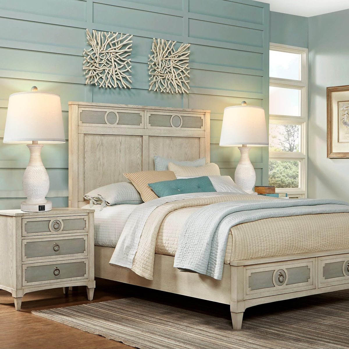 PARTPHONER included LED bulbs offer flicker-free warmth