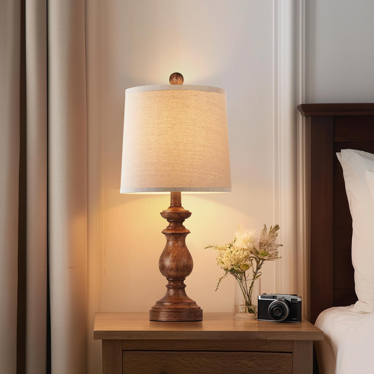 PARTPHONER traditional table lamp set 2 living room setup creates warm glow.
