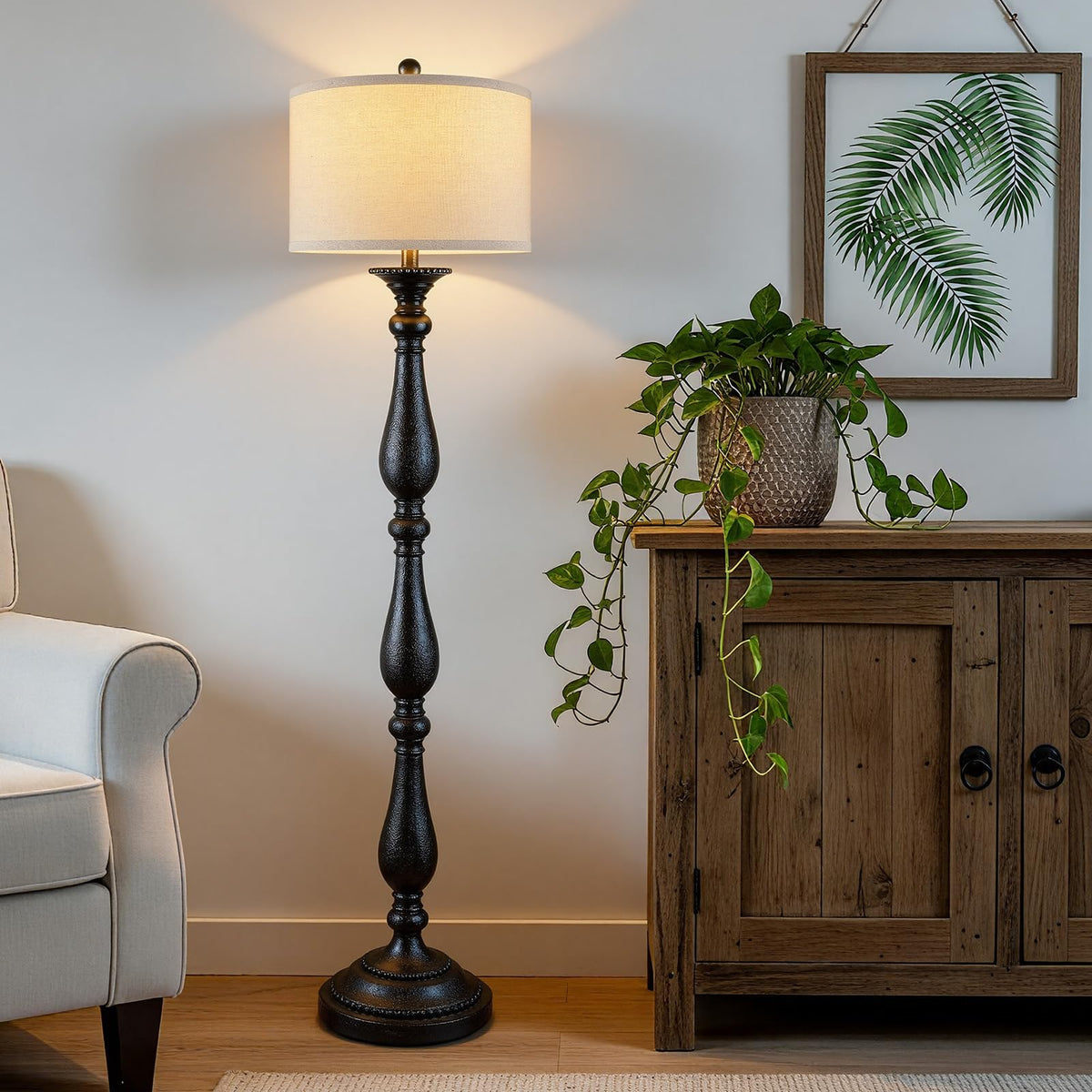 PARTPHONER Vintage Floor Lamp weighted base prevents tipping during use