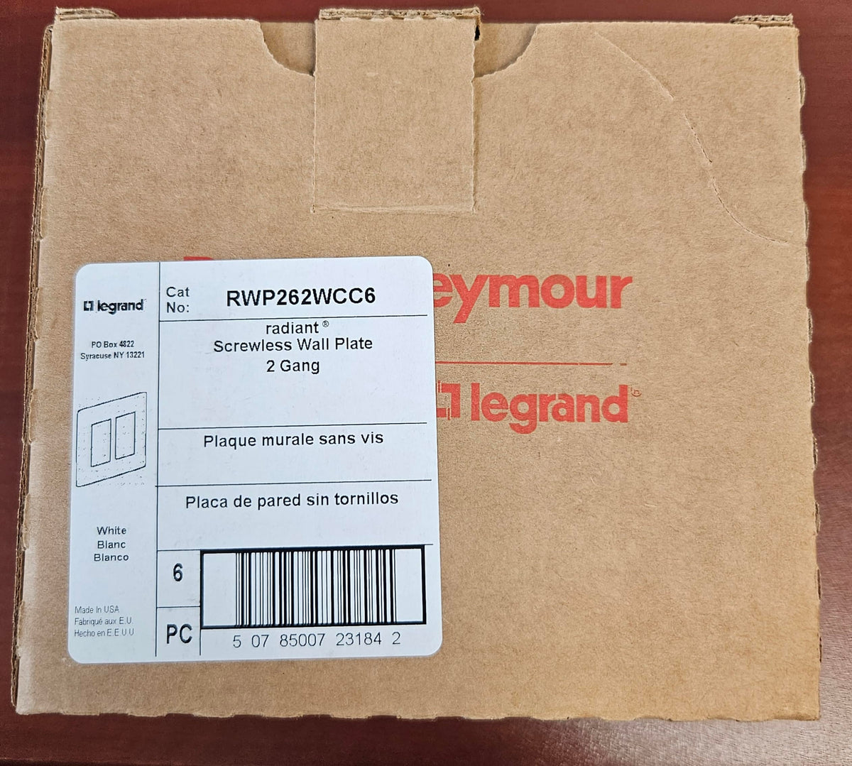 6-pack Pass & Seymour Radiant screwless wall plates for coordinated remodels