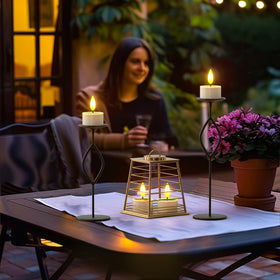 PChero wedding centerpiece adds romance without wax