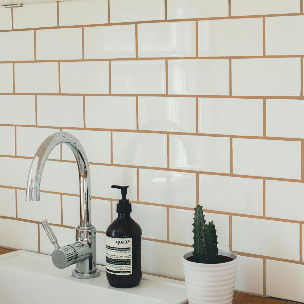 PentaUSA applicator tip cut for precise grout gaps and clean lines