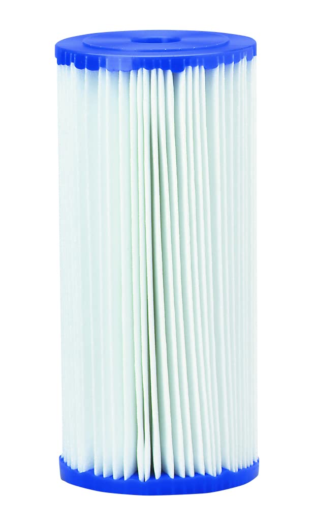 Pentek R30-BB Big Blue cartridge close-up highlighting pleated media for higher dirt-holding capacity.