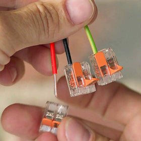 Peppy Products WAGO 221-413 three-conductor close-up reveals clean connections.