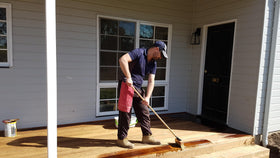 Ergonomic back-brushing action reduces fatigue during large deck staining projects