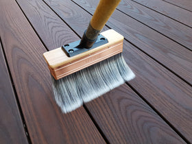 Premium bristles and solid hardwood block for long-lasting performance