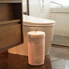 PINXIURY toilet paper holder with lid keeps rolls clean from dust.