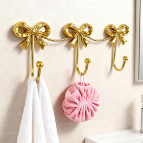 Pipigaty dorm room bow hooks; compact storage with style.