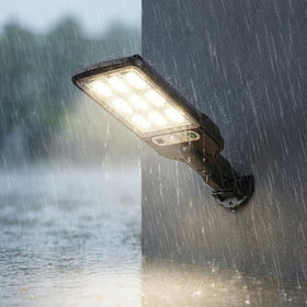 PLMOKJD parking lot light provides perimeter illumination.
