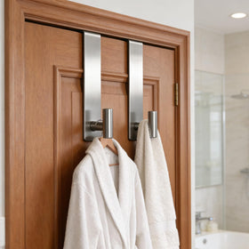 PMMASTO holds towels, coats, and small items up to five pounds.