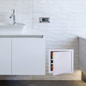 PNKKODW durable plastic construction resists corrosion and fading