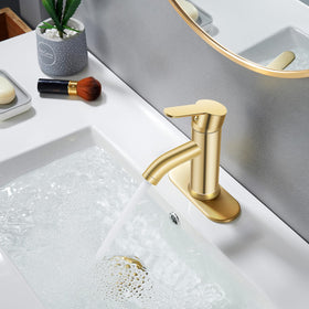 PONAFOU handle close-up showing single-handle control for easy water adjustment.