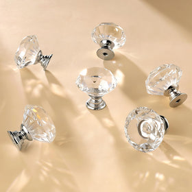 POZEAN kitchen-cabinet-knob upgrades modern spaces with shine.