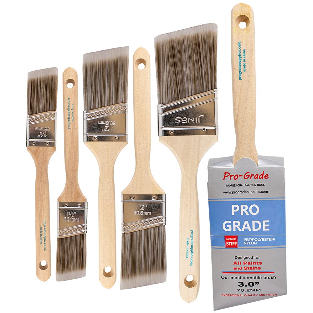Pro Grade 1.5 inch angle brush with wooden handle for precise cut-in work