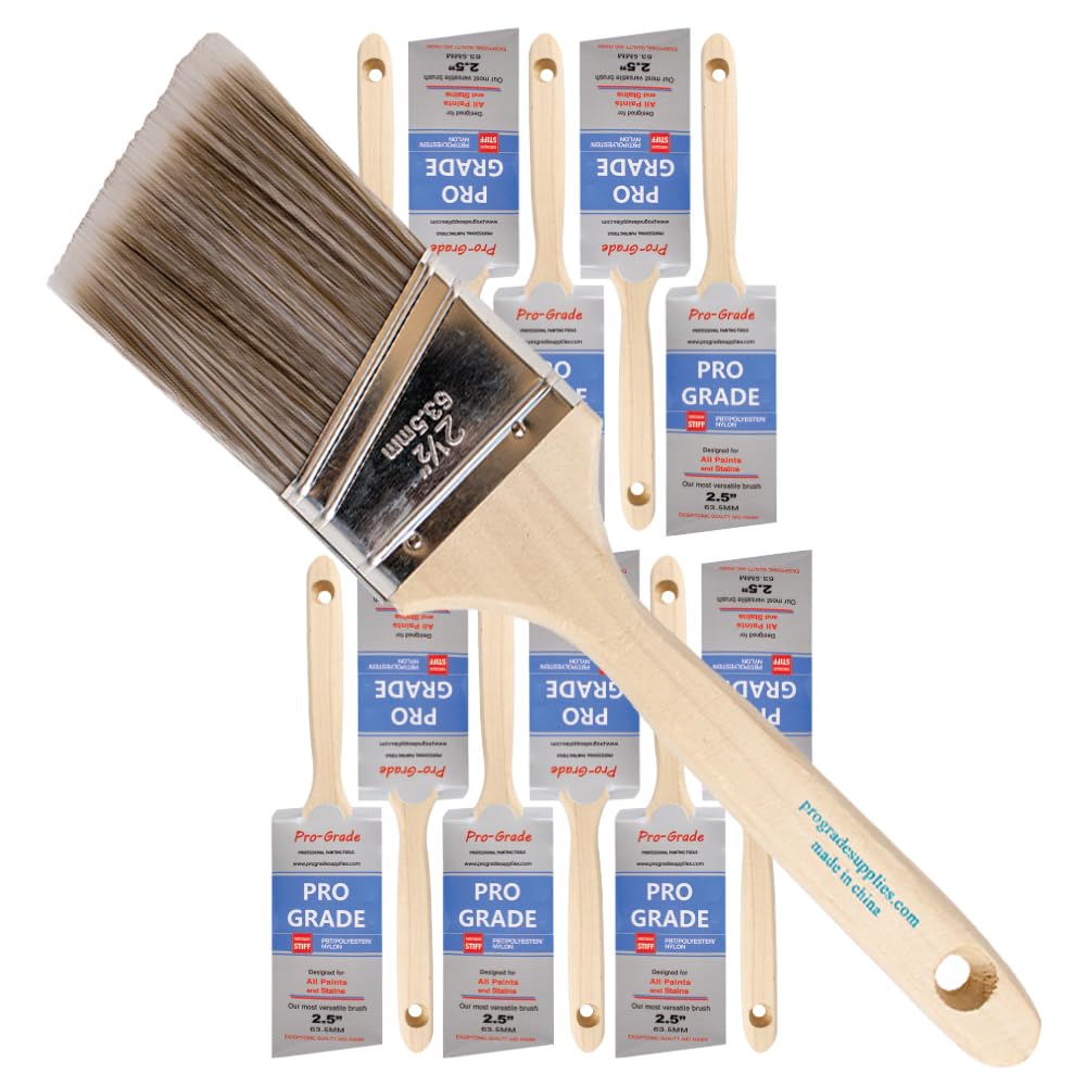 Pro Grade 2.5-inch angle brush for precise cut-in painting.