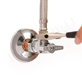 PROCURU outlet close-up shows 3/8 OD compression compatibility