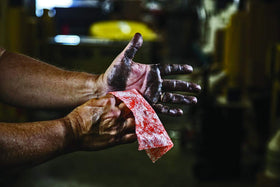 Proferred T99001 dual-surface design cleans both grime and tools.