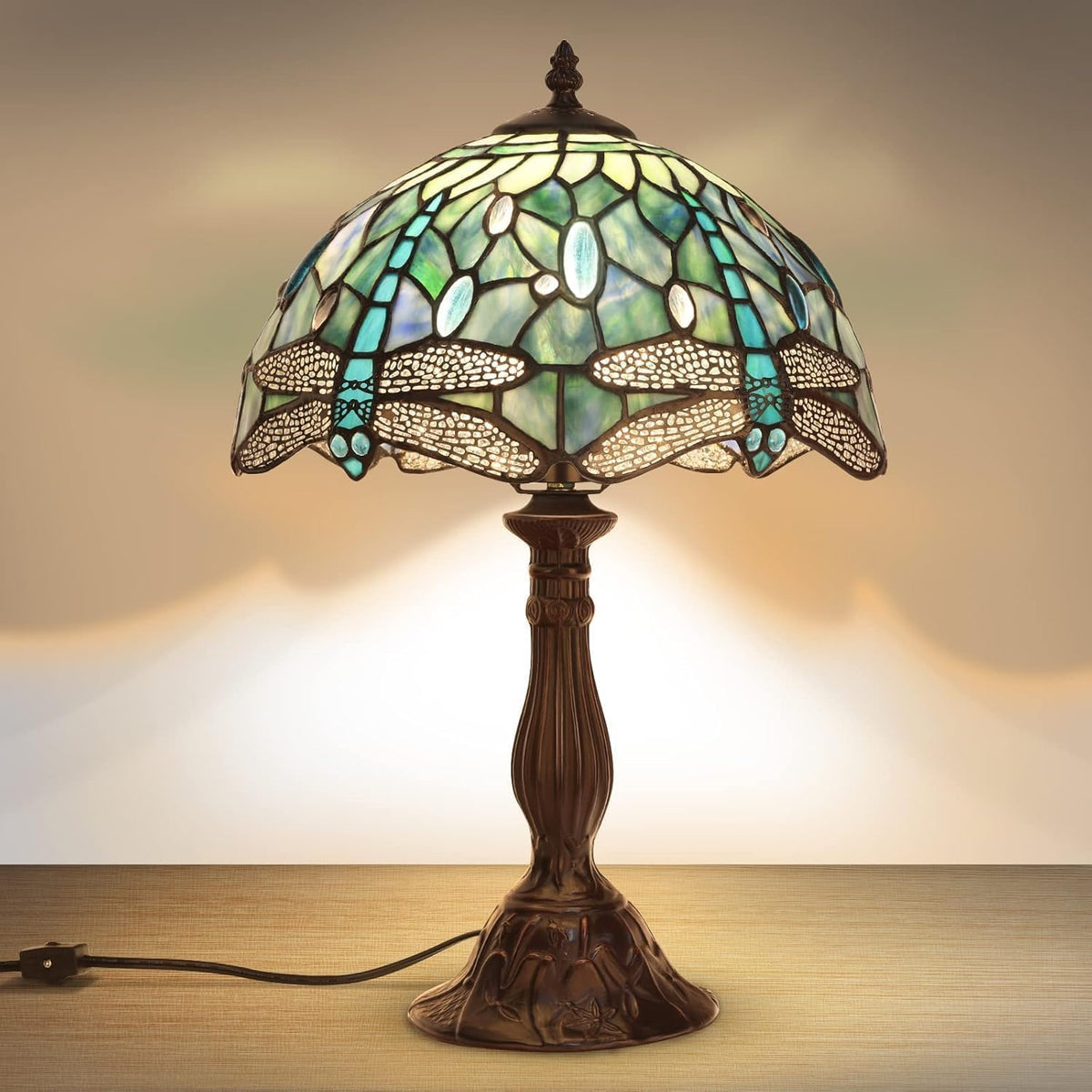 Pterying Tiffany stained glass lampshade highlighting colorful glass artistry