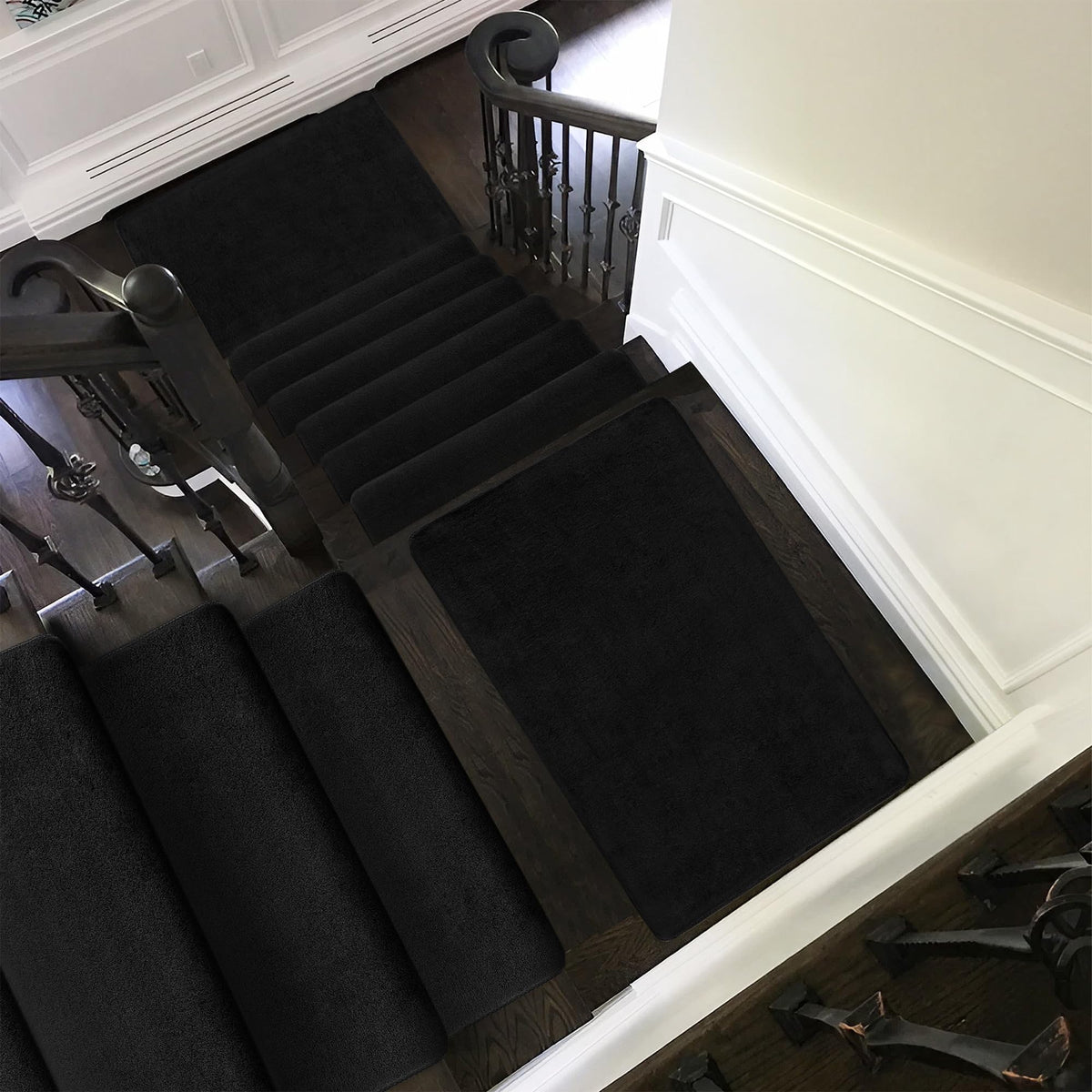 Stair landing mat not included complements Pure Era treads