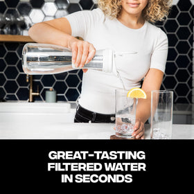 ENHANCE YOUR LIVING Puro fast-fill design helps pour with less splashing.