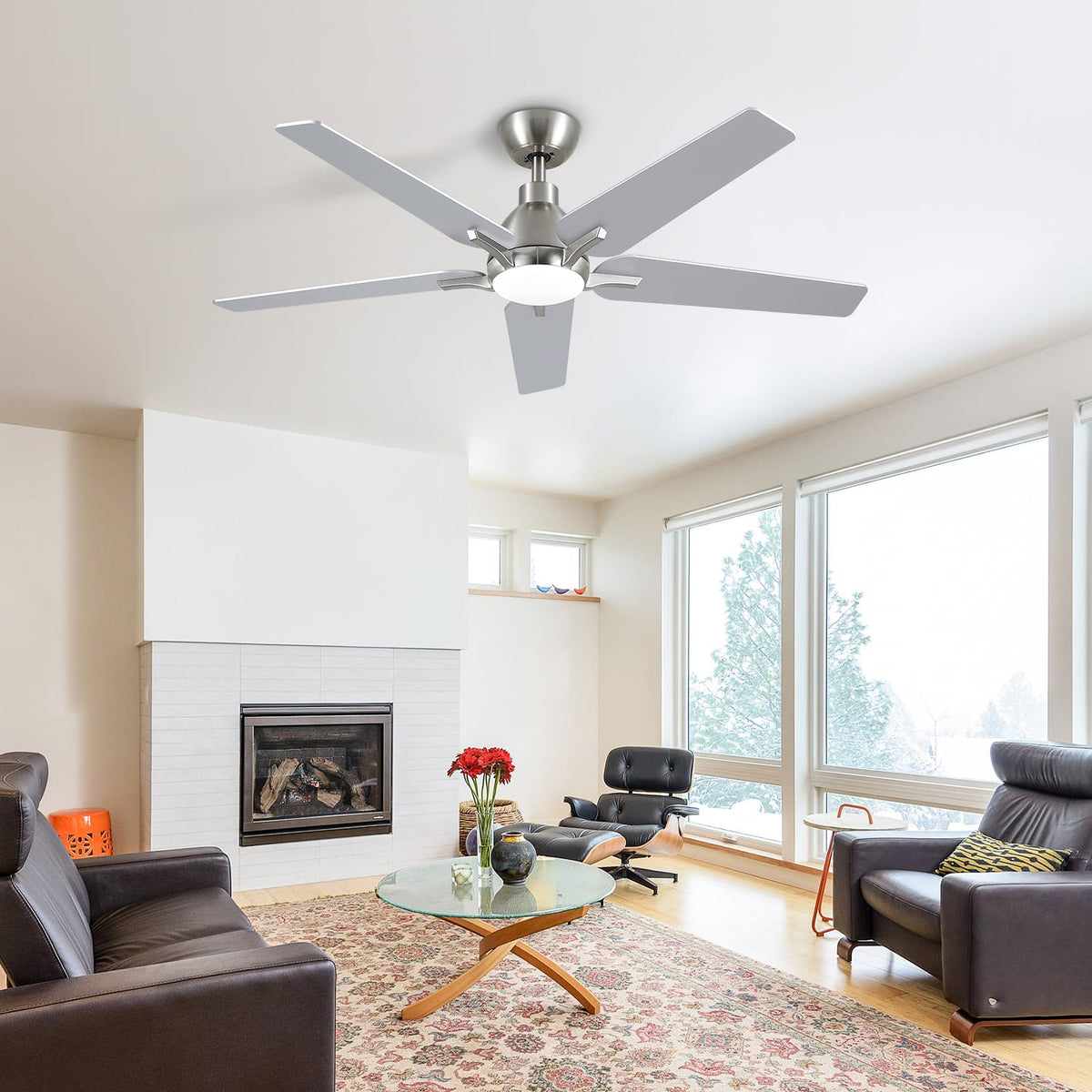 Putroad ceiling fan remote control provides easy lighting and speed adjustments.