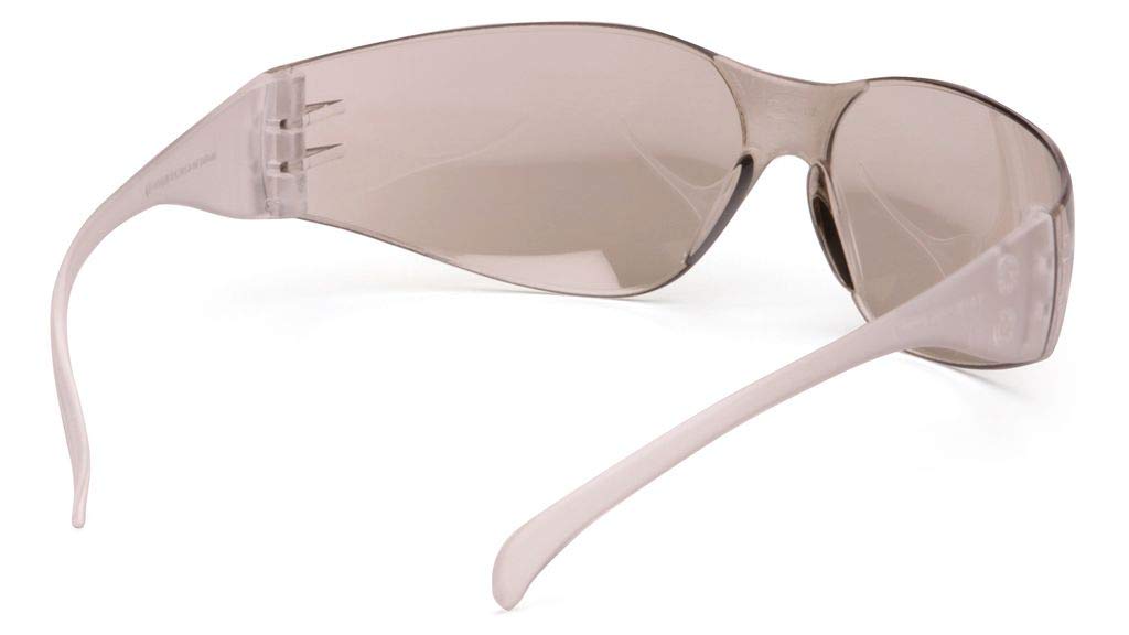 Pyramex Safety Glasses integrated nosepiece for secure fit during long shifts