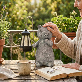 Qeeman Solar-Powered Cat Figurine auto-illuminates at dusk for evenings outdoors