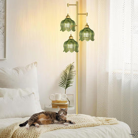 QIYIZM three-light heads rotatable for versatile lighting