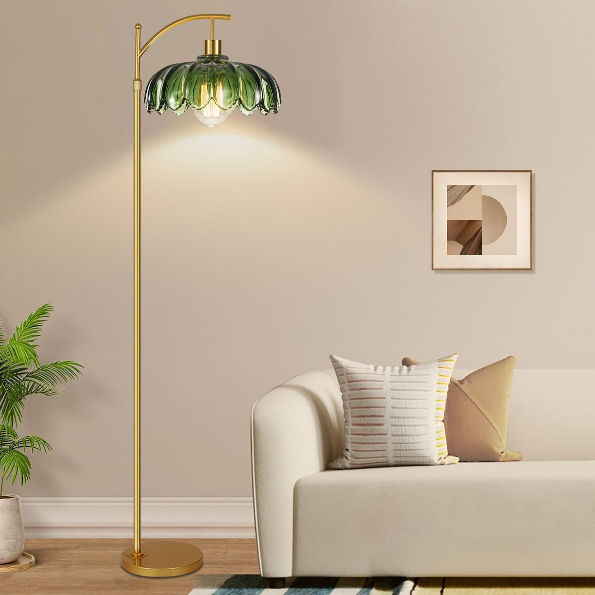 QIYIZM remote dimming on gold floor lamp for easy brightness control