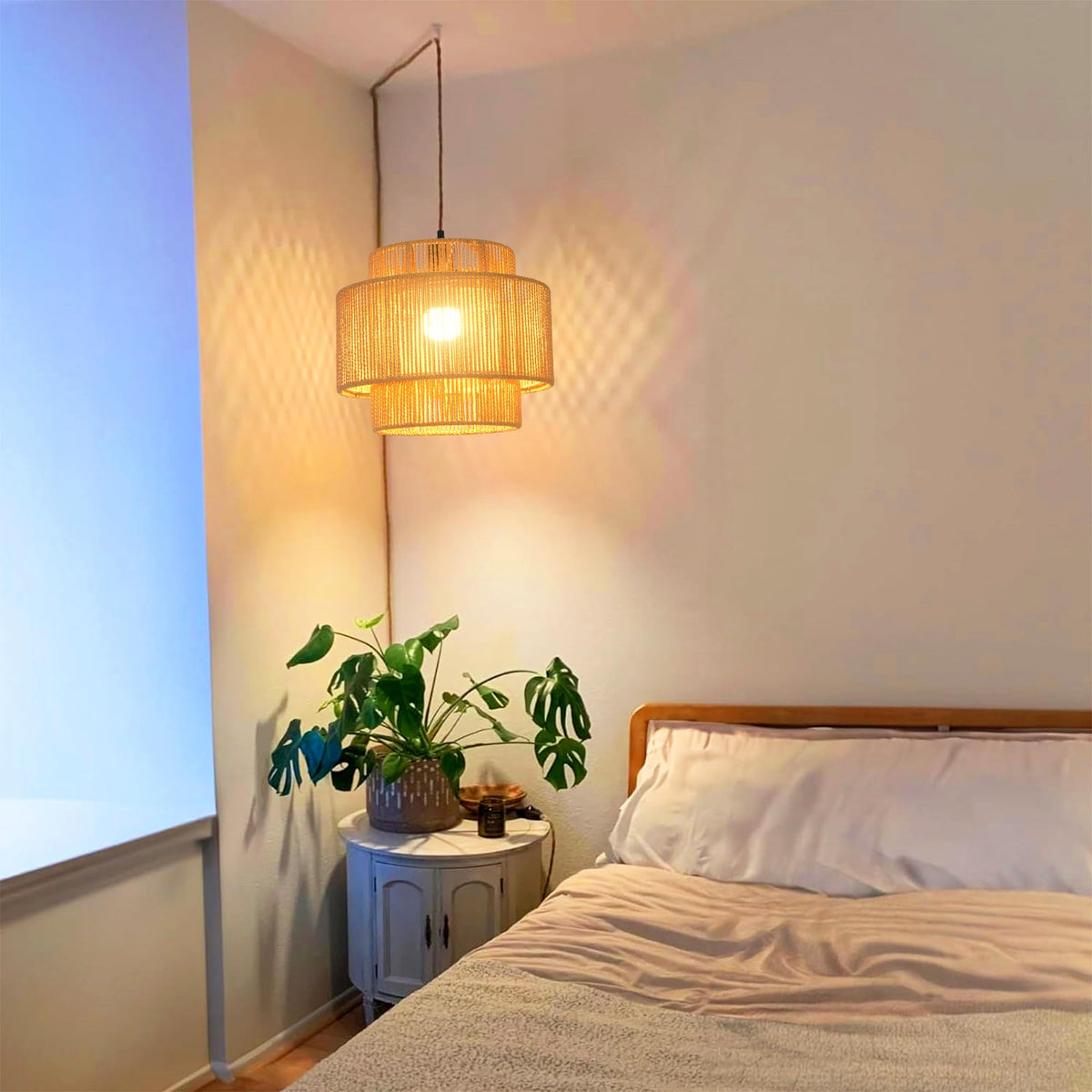 QIYIZM bedroom ambience provides gentle, relaxing glow for evenings.