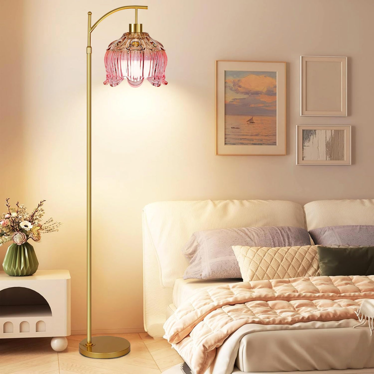 QIYIZM boho-styled lamp ideal for living rooms and bedrooms.