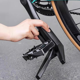 Qiyue bike kickstand portable design supports easy on-the-go parking.