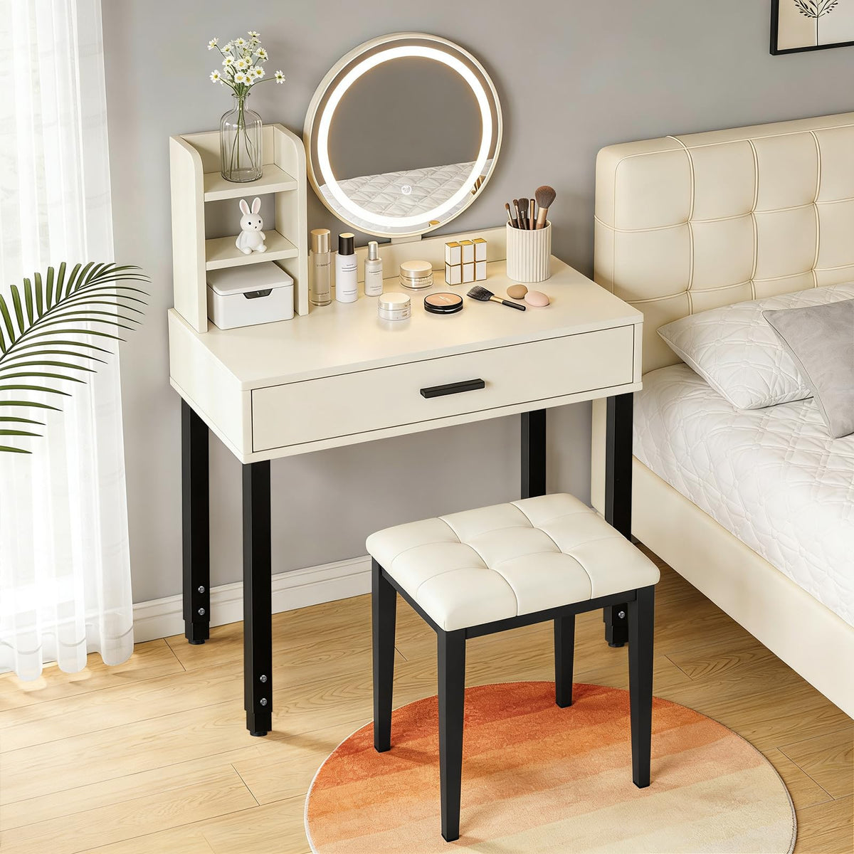 QLLY black finish adds modern look to home setups