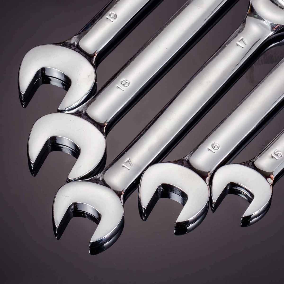 Qnkaa 72-tooth ratchet gears enable a small swing arc for precision.